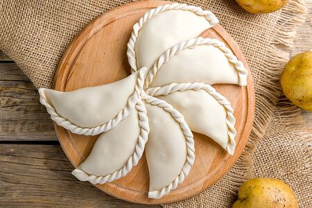 Вареники с творогом сладкие