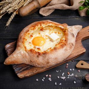 Хачапури по-аджарски