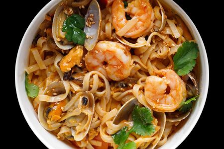 Лапша том ям