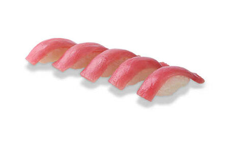 Суши с тунцом