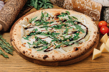 Груша с горгонзолой