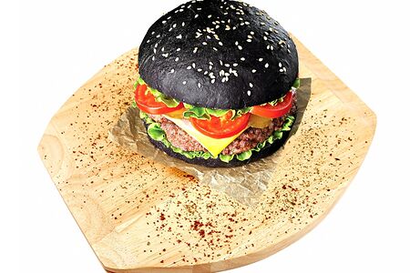 Черный бургер с говядиной
