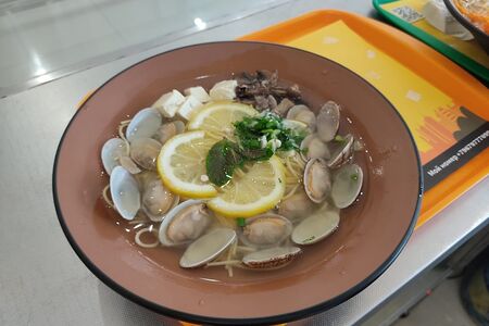 Рамэн с ракушками и тофу