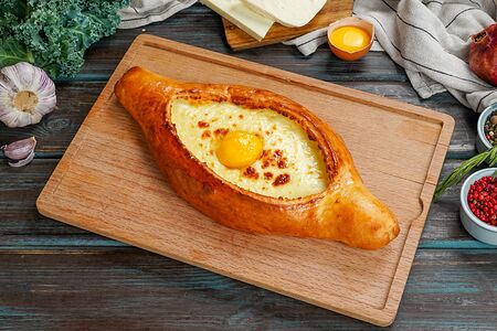 Хачапури по-аджарски