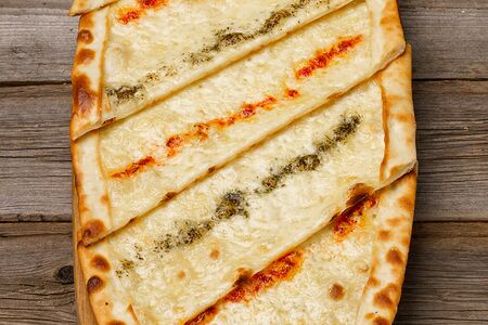 Пиде с сыром