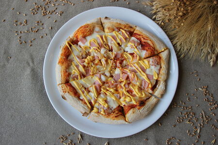 Пицца Гавайская с ветчиной