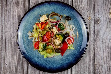 Салат греческий