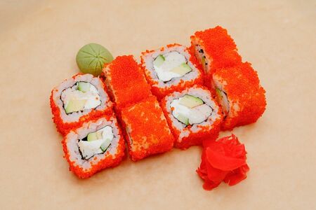 Калифорния ролл с маринованными креветками