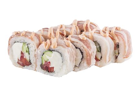 Ролл с беконом