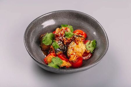 Салат из хрустящих баклажанов