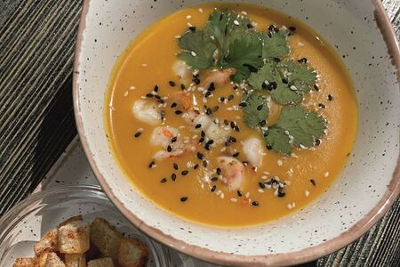 Тыквенный суп с креветками