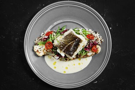 Мурманская треска на пару с цветной капустой и рисом