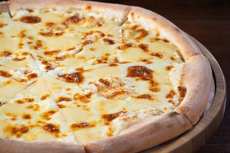 Пицца Сырная