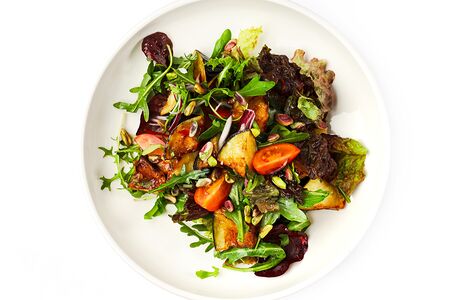 Салат с хрустящими баклажанами