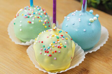 Пирожное Кейк-попс