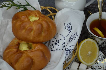 Ватрушка мясная с картошкой