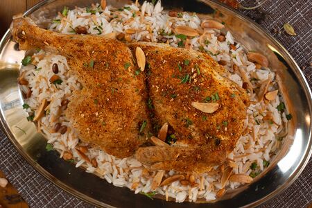 Курица в духовке и рис