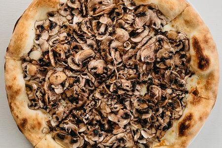Пицца с грибами