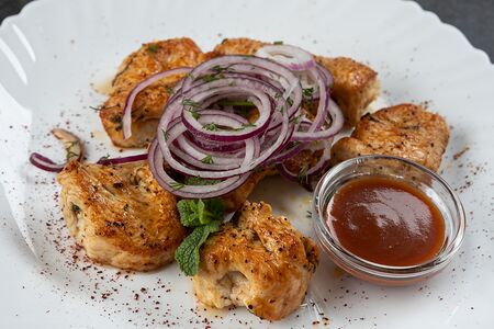 Шашлык из cвинoй шеи