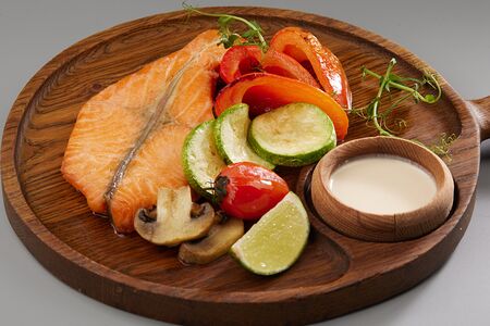 Стейк семги по-азиатски