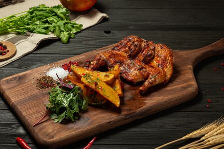 Цыпленок корнишон на мангале