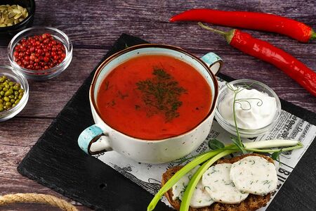 Красный борщ