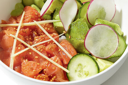 Боул с лососем