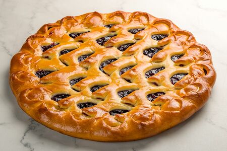 Пирог Малина, Клубника и Вишня