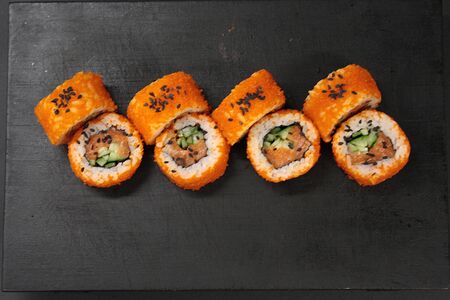 Калифорния с лососем