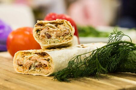 Шаурма с летним салатом