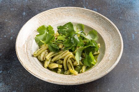 Казаречче с лангустинами и гуакамоле