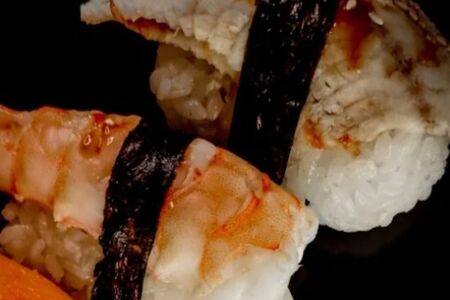 Нигири с угрём