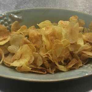 Хрустящие картофельные чипсы