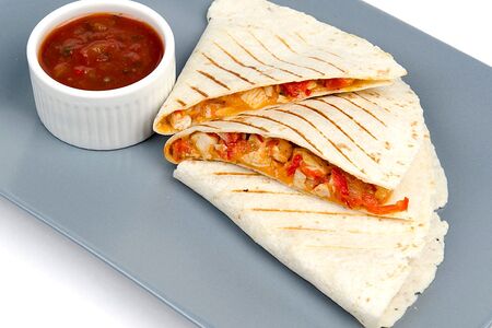 Кесадилья с мясом 