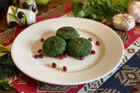 Пхали из шпината