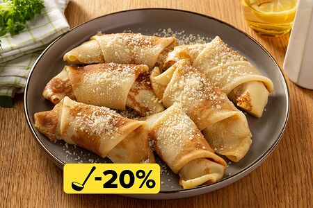 Большая порция блинчиков с жюльеном