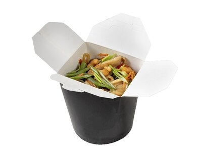 Лапша удон с курицей и соусом Айоли