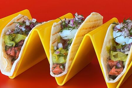 Тако с лососем