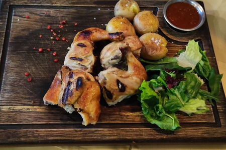 Фермерский цыплёнок из печи с картофелем