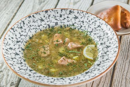 Уха из лосося