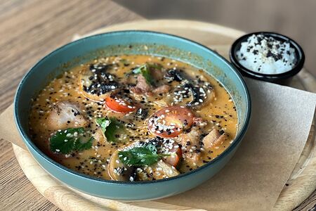 Том Ям с курицей