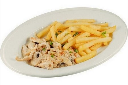 Куриное филе с грибами и картофелем по-домашнему