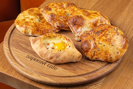 Мини-хачапури из разных регионов Сакартвело