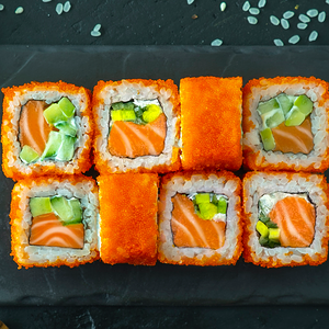 Калифорния с лососем