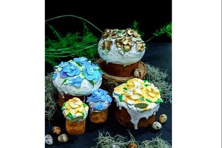 Кулич с изюмом