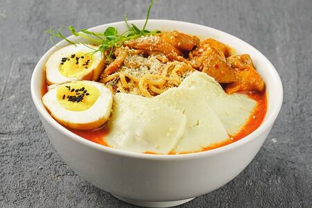 Корейский рамён с курицей