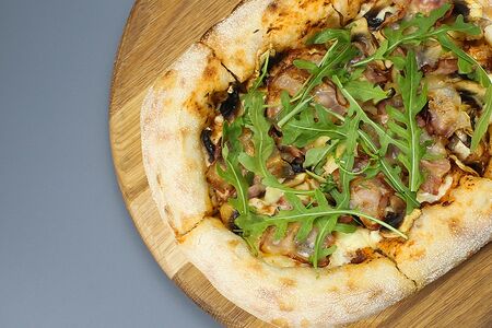 Пиццетта Грибная с беконом