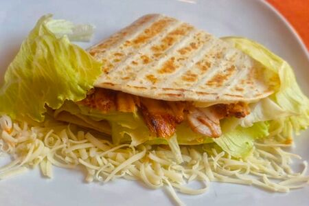 Гирос Цезарь