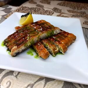 Угорь копченый