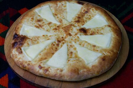 Хачапури по-королевски